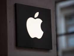 Appfigures: Apple made over $10B from US App Store commissions last year